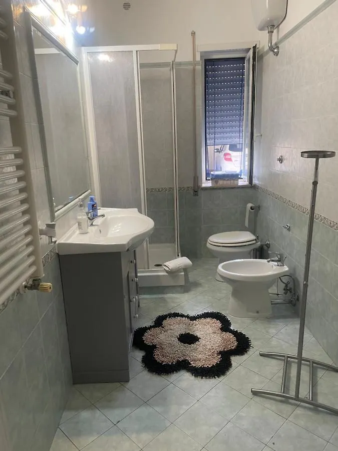 Airport Apartment Alloggio Turistico T&C Fiumicino Itália